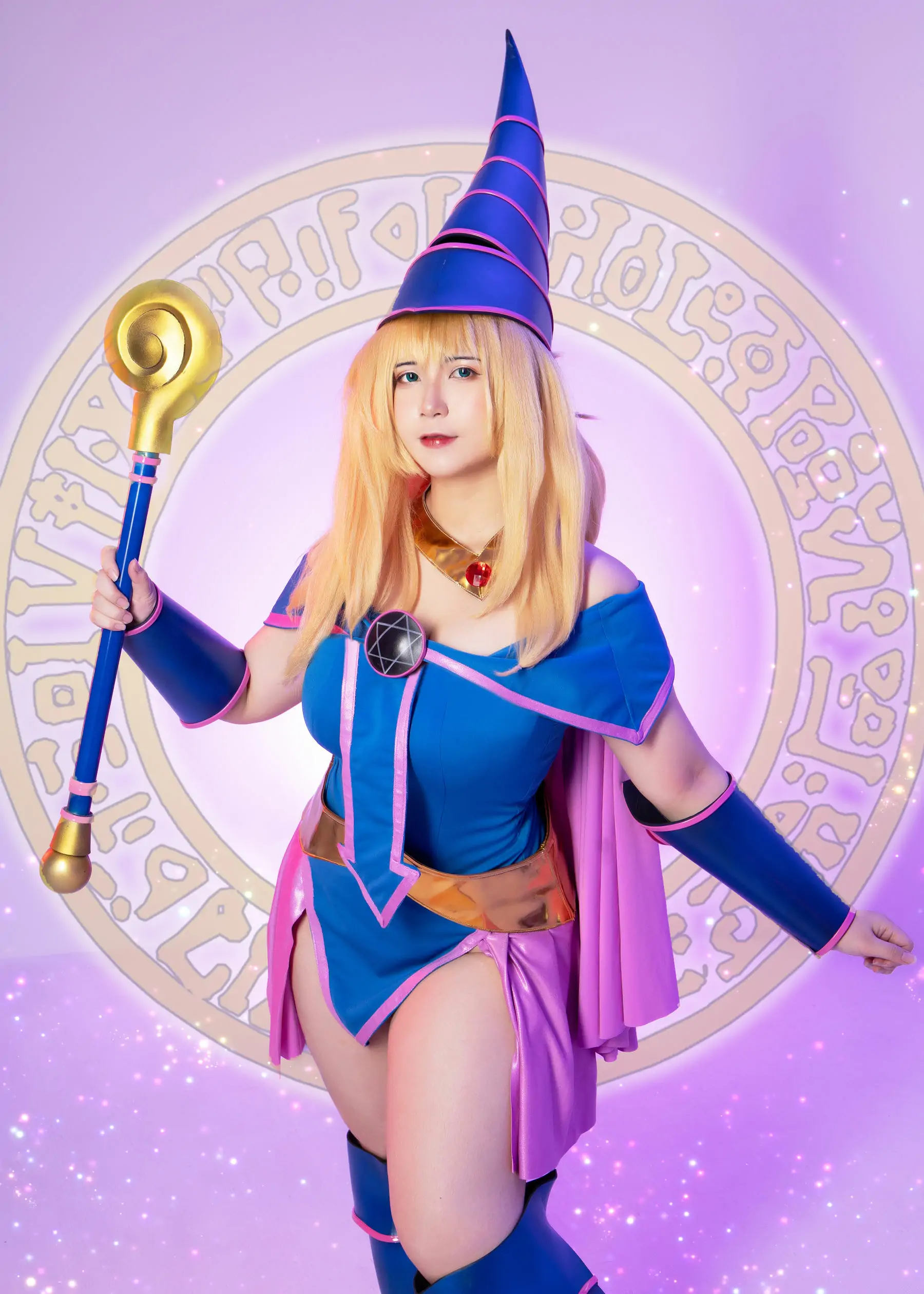 [网红COSER写真] Uy Uy - Dark Magicial Girl