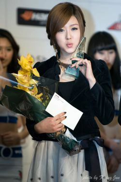 韩国女星黄美姬\/Hwang Mi Hee《各种活动照片》合集(65P)-明星