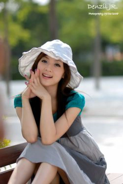 果子MM\/张允霏《Lovely 果子 Fruit with Barbie Attire》(59P)-长裙