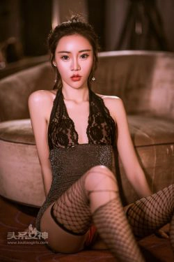 樊安妮《安妮借宿》 [头条女神](21P)-丝袜,网袜,性感