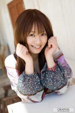 Rina Ishihara 石原莉奈 [Graphis] First Gravure 初脱ぎ娘(35P)-妹子,日本,女优,甜美,清纯,少女