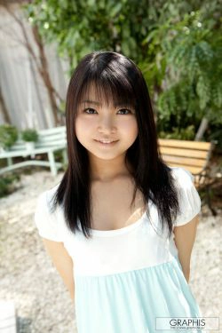 葵ちひろ\/葵千寻 [Graphis] First Gravure 初脱ぎ娘(34P)-日本,妹子,美少女,女优