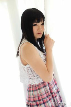 荣仓あい\/荣仓爱 [Graphis] First Gravure 初脱ぎ娘(39P)-女优,日本少女