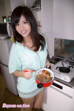 部屋においでよ Rika & Misaki りか & みさき [Bejean On Line](32P)-