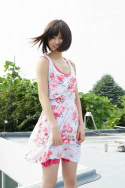 前田敦子《前田敦子ヤングジャンプ_ソロ初登場》 [VYJ] No.104(34P)-日本,妹子,清纯,少女