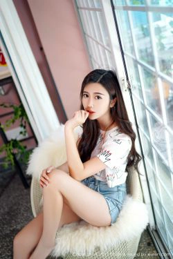 方绮言Ayaka《冰清玉洁，清新秀美》 [嗲囡囡FEILIN] VOL.074(40P)-妹子,女神,甜美,极品,热裤