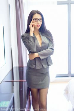 大熙《职场OL蒙面黑丝与浴室湿身性感诱惑》 [星乐园LeYuan] VOL.044(47P)-西装,丝袜,老师,黑丝