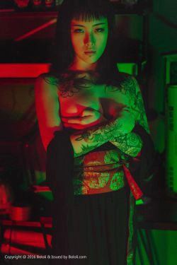 王思匀《纹身少女的风情》 [Bololi波萝社] BOL.087(30P)-纹身,RT