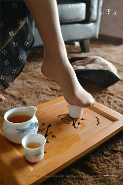 丝足便当068 小C 《请茶》[IESS异思趣向](99P)-玉足,丝足