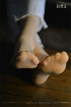 丝足便当090 小夕 《短肉丝特写典藏》[IESS异思趣向](99P)-美足,丝足