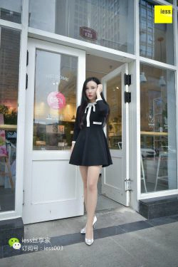 丝享家090 文欣 《橱窗里的肉丝美女》[IESS异思趣向](99P)-连衣裙,美腿,美脚,丝足
