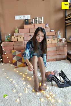 丝享家097 婉萍 《被缠绕的灰丝美脚》[IESS异思趣向](99P)-美脚,丝足