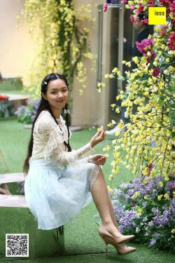 木木 《蕾丝花姑娘肉丝》 [异思趣向IESS] 丝享家233(84P)-连衣裙,美脚