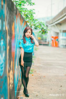 [台湾正妹]  賴筱菁 中彰橋下-(女警黑丝）(50P)-女警,黑丝