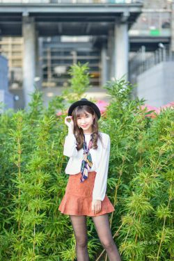 [台湾正妹] 題題 國美館.時裝 黑丝小妹短裙街拍(134P)-迷你裙,短裙,黑丝