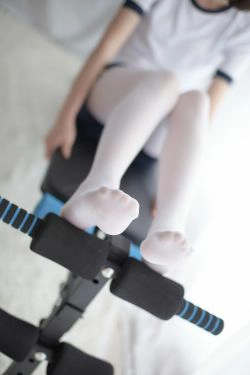 [森萝财团] R15-013 白丝运动少女(85P)-白丝