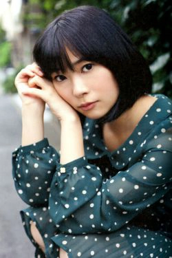 指原莉乃 『さしこ』写真集  出版社 講談社(51P)-优雅,气质,日本女星
