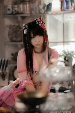 Enako(えなこ) Panache三人组 リインカーネーション衣装(125P)-粉嫩,古典,COS