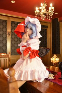 Shizuku(しずく) 《東方Project》Remilia Scarlet [from a rose](80P)-COS