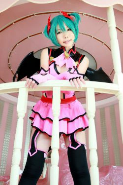 日暮りん 《东方红魔乡》小悪魔Koakuma(37P)-COS