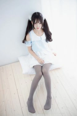 [森萝财团] [X-054] 80D灰丝踩物(86P)-马尾,萝莉