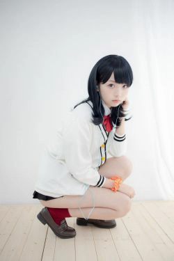 [森萝财团] [X-055] 20D肉丝短棉袜踩物(93P)-萝莉