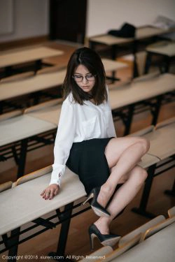 [秀人XiuRen] No.1267 许诺Sabrina(44P)-长裙,女神,极品,老师