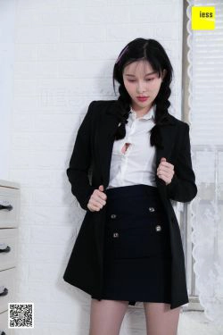 [异思趣向IESS] 模特：喵姐 《喵系女老板》(74P)-OL