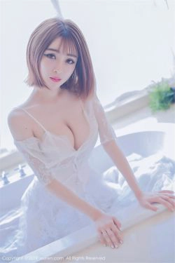 [秀人XIUREN] No.1406 凌萍儿(47P)-蕾丝,美胸,RU