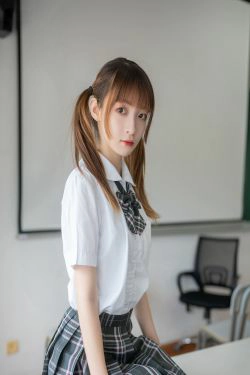 [风之领域] NO.069 教室白丝长腿(49P)-校服,萝莉,白丝