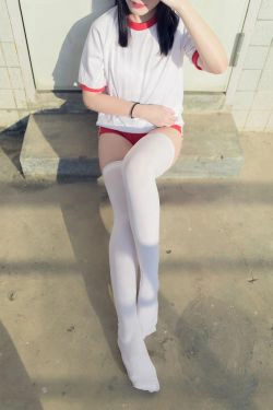 [风之领域] NO.112 运动场上的白丝体操服少女(47P)-体操,阳光