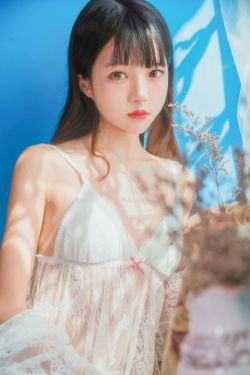 [萝莉COS] 桜桃喵 《(小少女)少女私房》(50P)-蕾丝,阳光,软妹