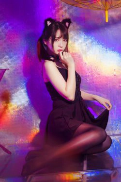 疯猫ss《丝袜狂想曲(光)》(34P)-猫女,黑丝,COS