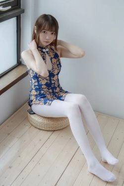 [森萝财团] JKFUN-008 Aika 60D白丝踩酱肉包(130P)-少女,白丝