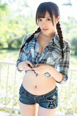 [Graphis] 橋本ありな&竹田ゆめ&高橋しょう子&川上奈々美&鈴村あいり&愛音まりあ&桜空もも&三上悠亜&春咲りょう Special Gravure『 Rainy Special 2019! 』(40P)-女优