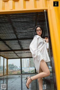 [异思趣向IESS] 模特：可乐 《男友衬衫里的温柔》(90P)-衬衫,长腿,美脚