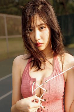 [FRIDAY] 2018.06.01 佐野ひなこ 話題の写真集から「神ハ?スト」を先行公開！(10P)-日本