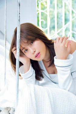 [FRIDAY] 2018.10.05 稲村亜美 ク?ラヒ?ア復活「神ホ?テ?ィ」(6P)-女神,清纯
