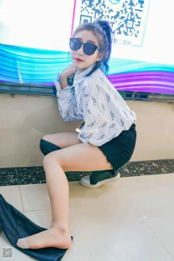 [丝意SIEE] 婷婷 长筒靴配肤色絲，小性感(48P)-长靴,热裤