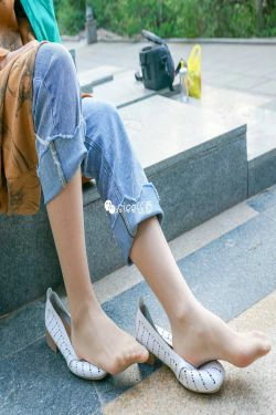 [丝意SIEE] 叶子 牛仔裤里的秘密(34P)-牛仔