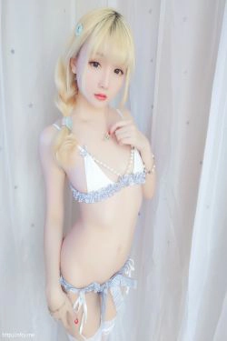 [萝莉COS] 星之迟迟 VOL.14 人鱼小姐包(60P)-骨感,COS