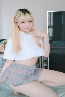 [萝莉COS] 星之迟迟 - 短裙制服(62P)-肉丝,少女,性感