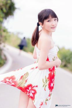 [Fantasy Factory] 小丁Cosplay - 居家 沙滩 浴室(33P)-沙滩,少女