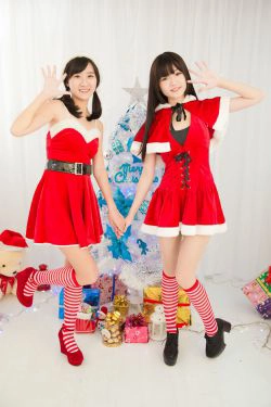 [台湾美女] 李思嫺&崔甜天 圣诞节室拍(26P)-圣诞,姐妹花