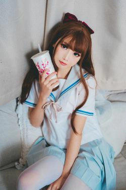 [萝莉COS] 面饼仙儿 - JK秀(16P)-萝莉,JK