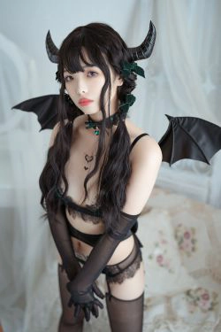 [萝莉COS] 雯妹 - 魅魔 Proud devil(50P)-黑丝,COS