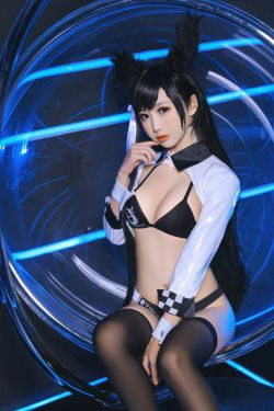 [萝莉COS] 面饼仙儿 - 爱宕赛车娘(17P)-香车,丝袜,猫女