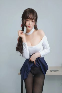 [萝莉COS] 白银 - 邻家大姐姐的黑丝2(45P)-丝袜,福利,黑丝
