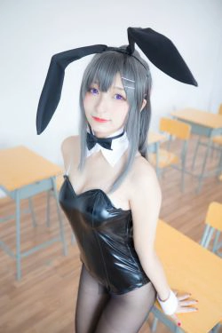 [萝莉COS] 神楽板真冬 樱岛麻衣(140P)-黑丝,兔女郎