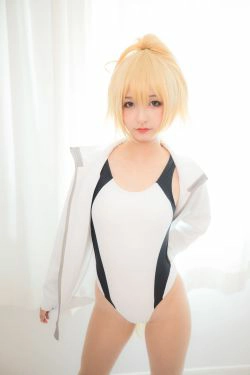 [萝莉COS] 神楽坂真冬 贞德泳装(150P)-COS
